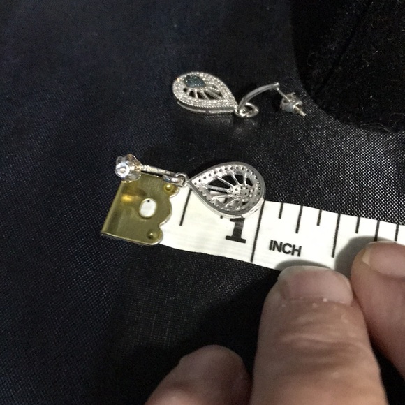 Earrings - 10k WG - Blue and White Diamond - Picture 9 of 9